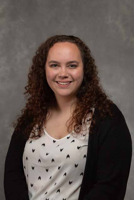 Emily Thimmesch Headshot